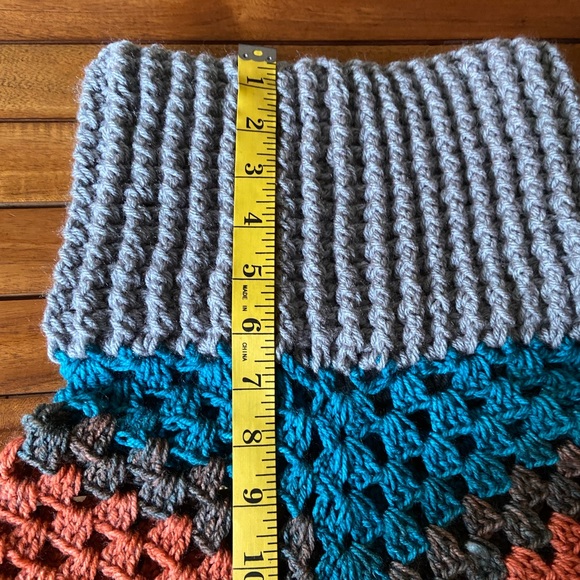 Crochet Boho Poncho - Picture 9 of 9